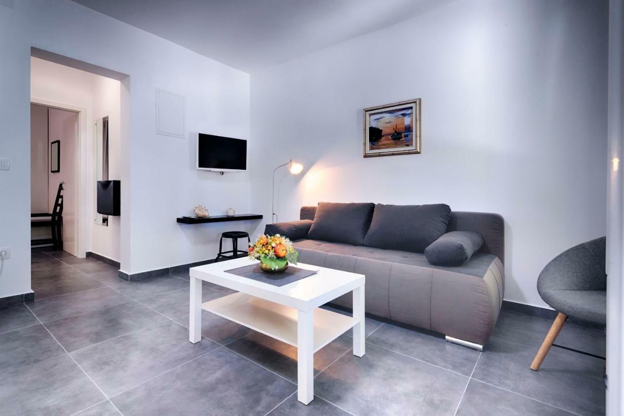 Apartmani Dule Komiža Exteriér fotografie